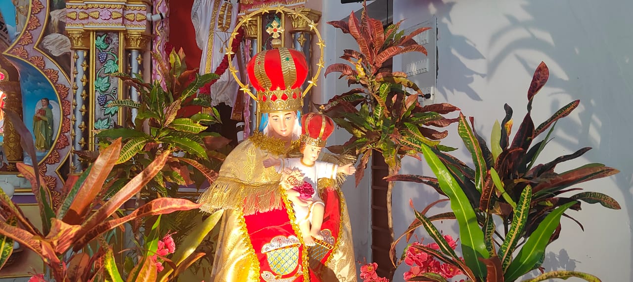 Devotees at Andipatti Adaikala Matha Church